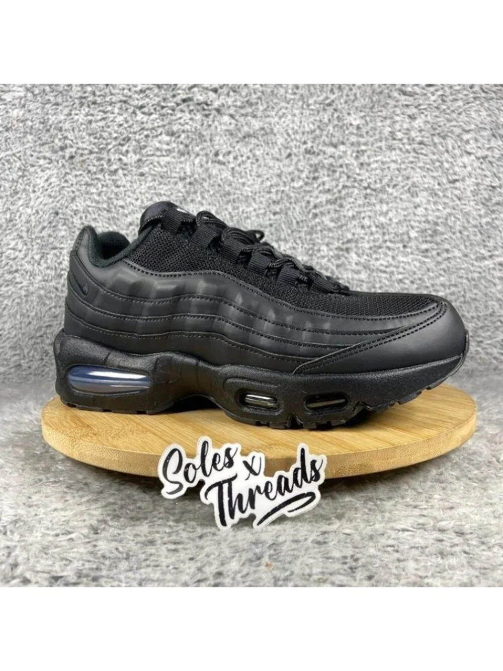 Nike Air Max 95 Big Bubble GS Size 7Y Black Anthracite II4130-001